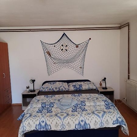 Apartments Maya Биоград-на-Мору Экстерьер фото